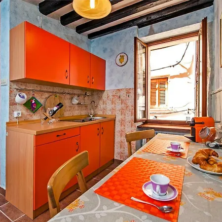Apartment Grisia