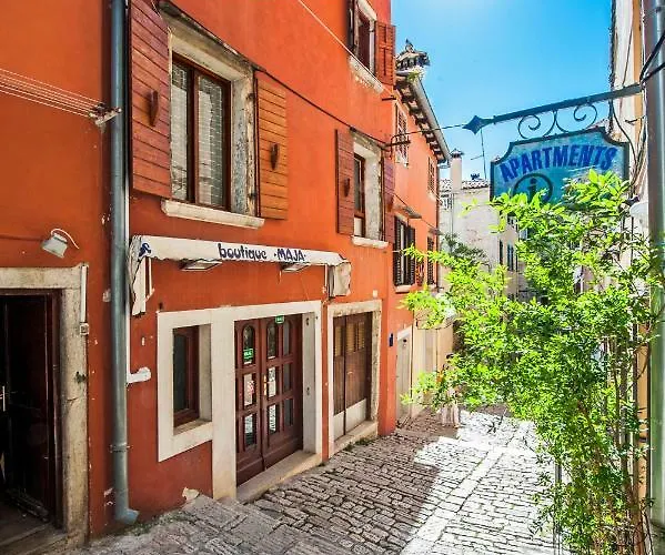 Old Town With Free Bike Included Daire